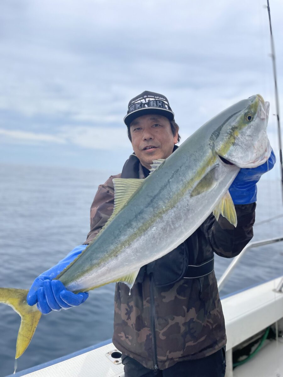 27日 鳥山!鰤!鰤!鰤! | BLUE WATER